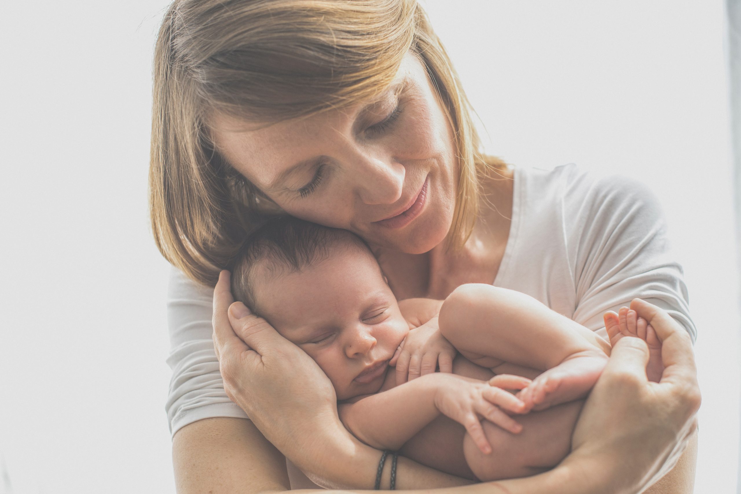 Maternidade: quando nasce um bebê também nasce uma mãe?